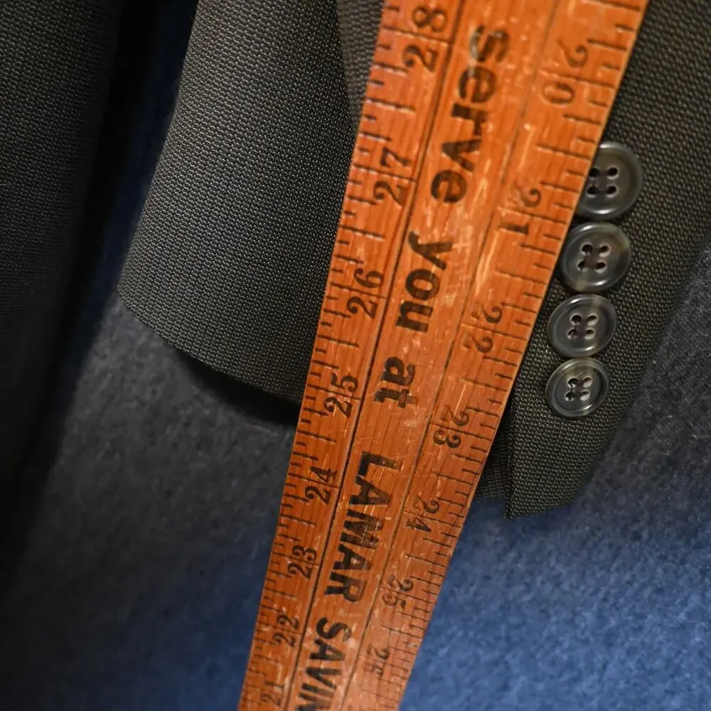 Hart Schaffner & Marx Men's 42R Wool Two Button Blazer
